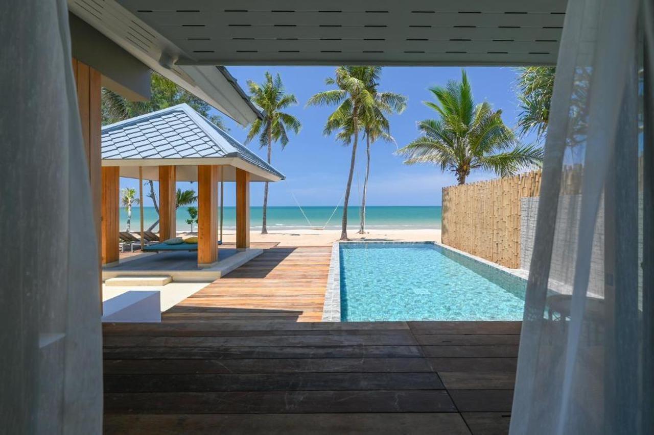 Sirarun Resort Ban Krut  Exterior photo