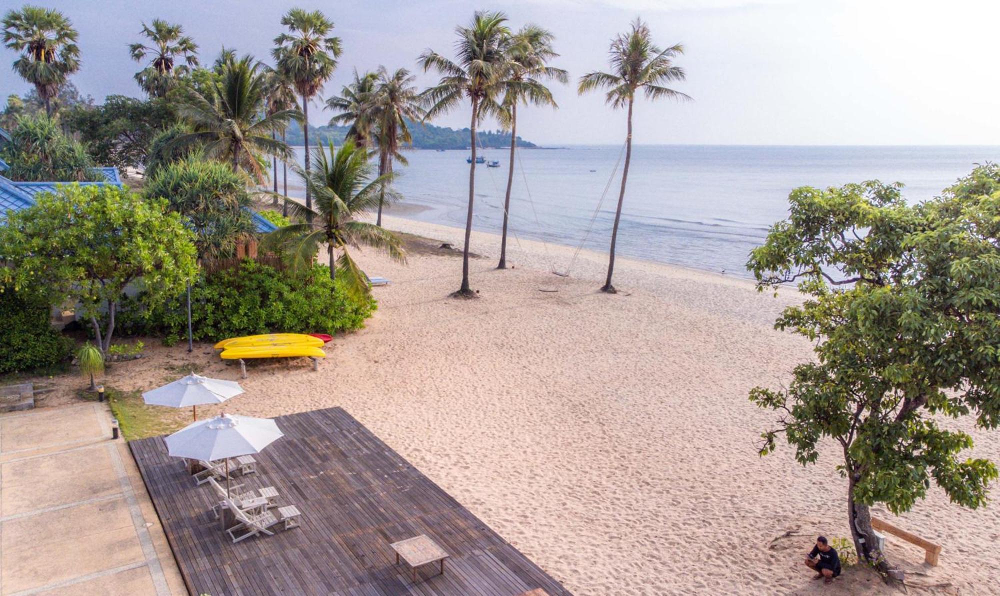 Sirarun Resort Ban Krut  Exterior photo